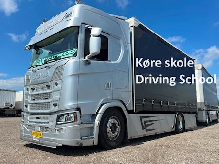 Scania S660 4x2 Veksellad/Container