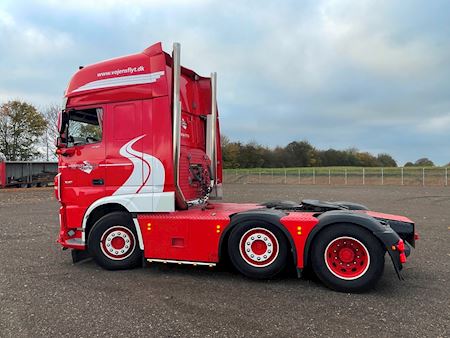 DAF XF530 6x2/4 Twensteer  Hydr. Trækker