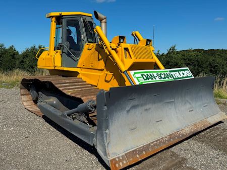 Komatsu D65PX-12 Gravmaskine