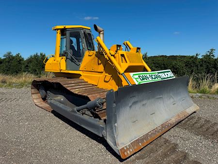 Komatsu D65PX-12 Gravmaskine