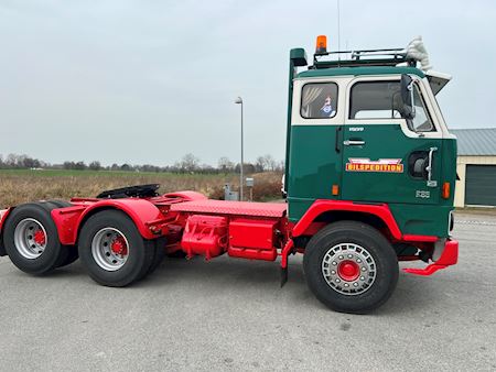 Volvo F88 250HK Trækker